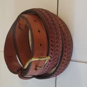 New Vintage  real leather mens brown belt made in haiti in different sizes